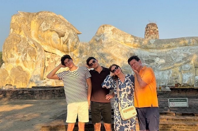 Private Excursion to Floating Market and Ayutthaya World Heritage